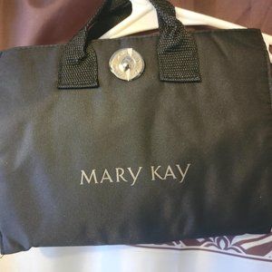 MARY KAY Travel Makeup Case NWOT